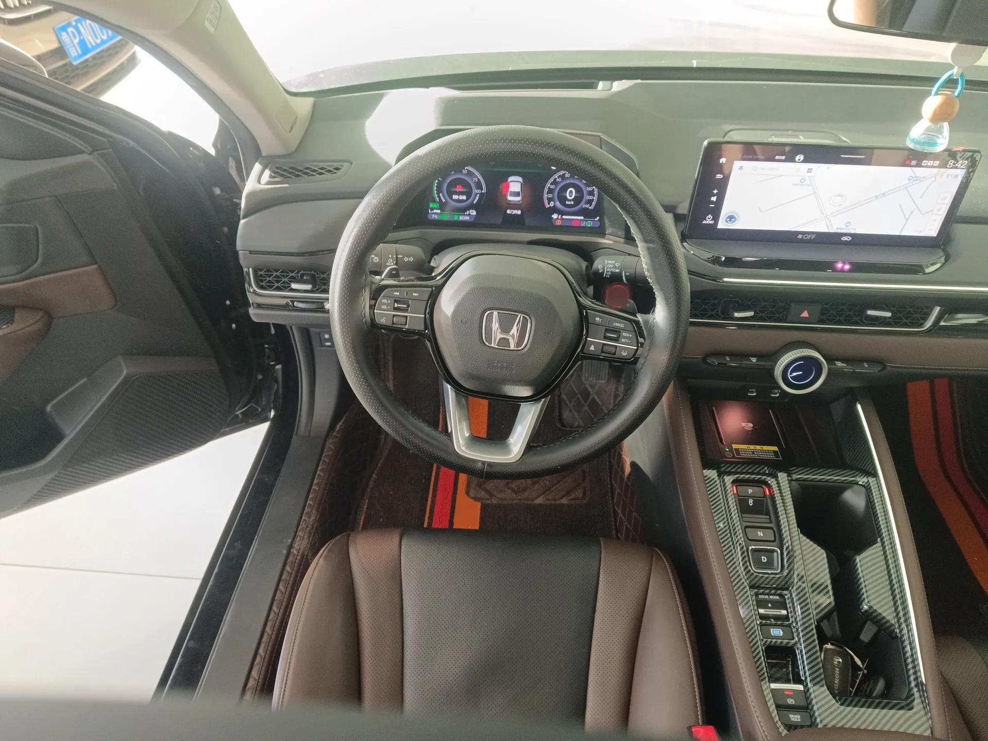 Honda Inspire New Energy 2023 ePHEV Prestige Edition — миниатюра 14