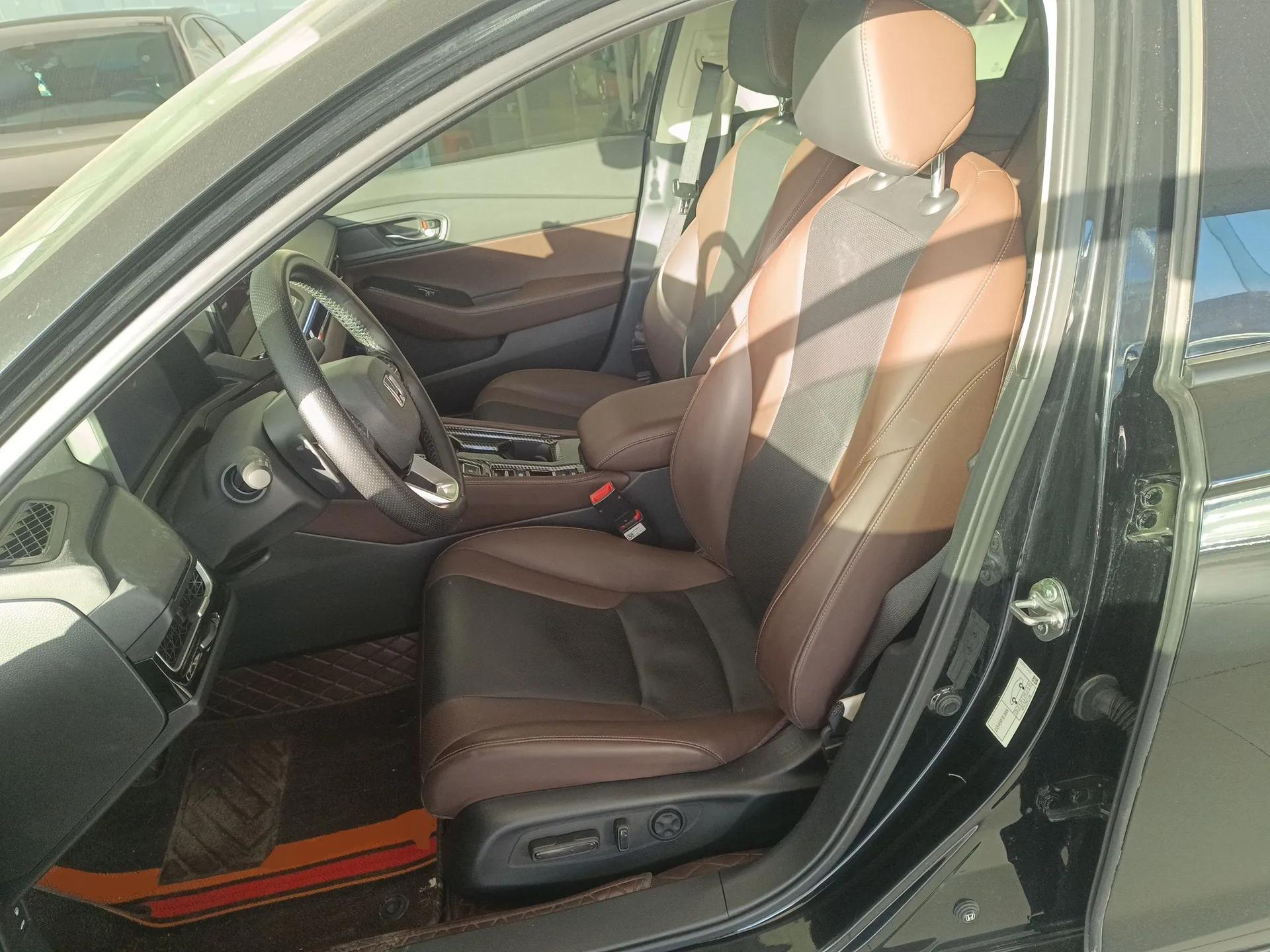 Honda Inspire New Energy 2023 ePHEV Prestige Edition — миниатюра 18