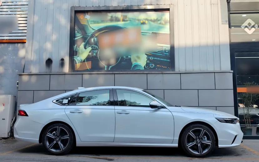 Honda Inspire New Energy 2023 ePHEV Prestige Edition — миниатюра 6