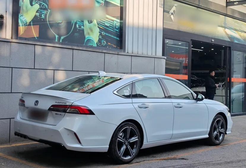 Honda Inspire New Energy 2023 ePHEV Prestige Edition — миниатюра 8