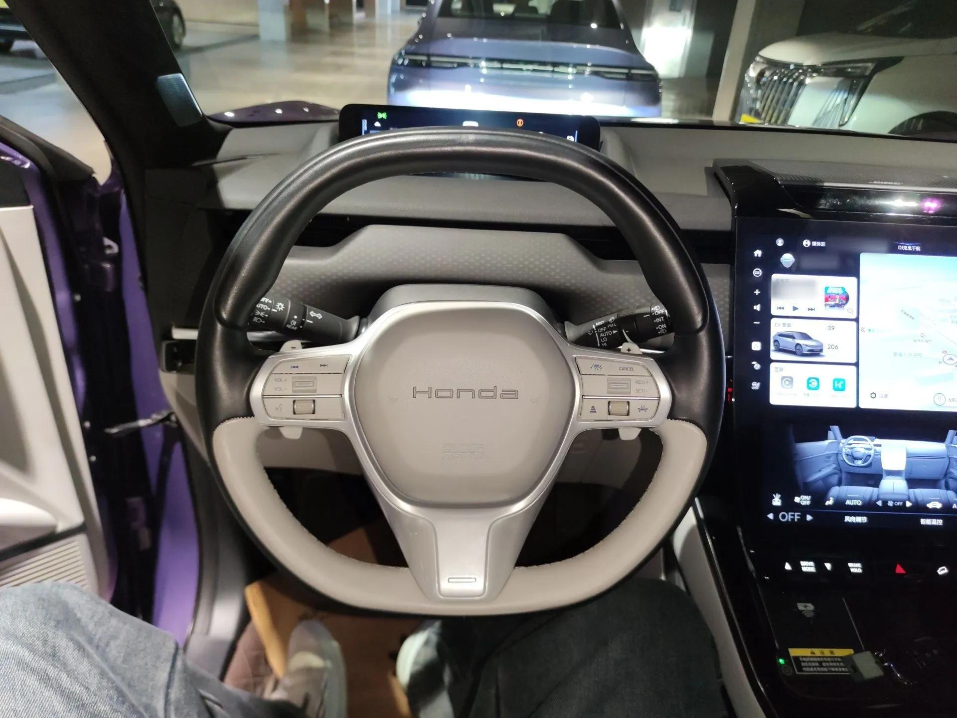 Honda P7 2025 Four-Wheel Drive Long-Range Max — миниатюра 13