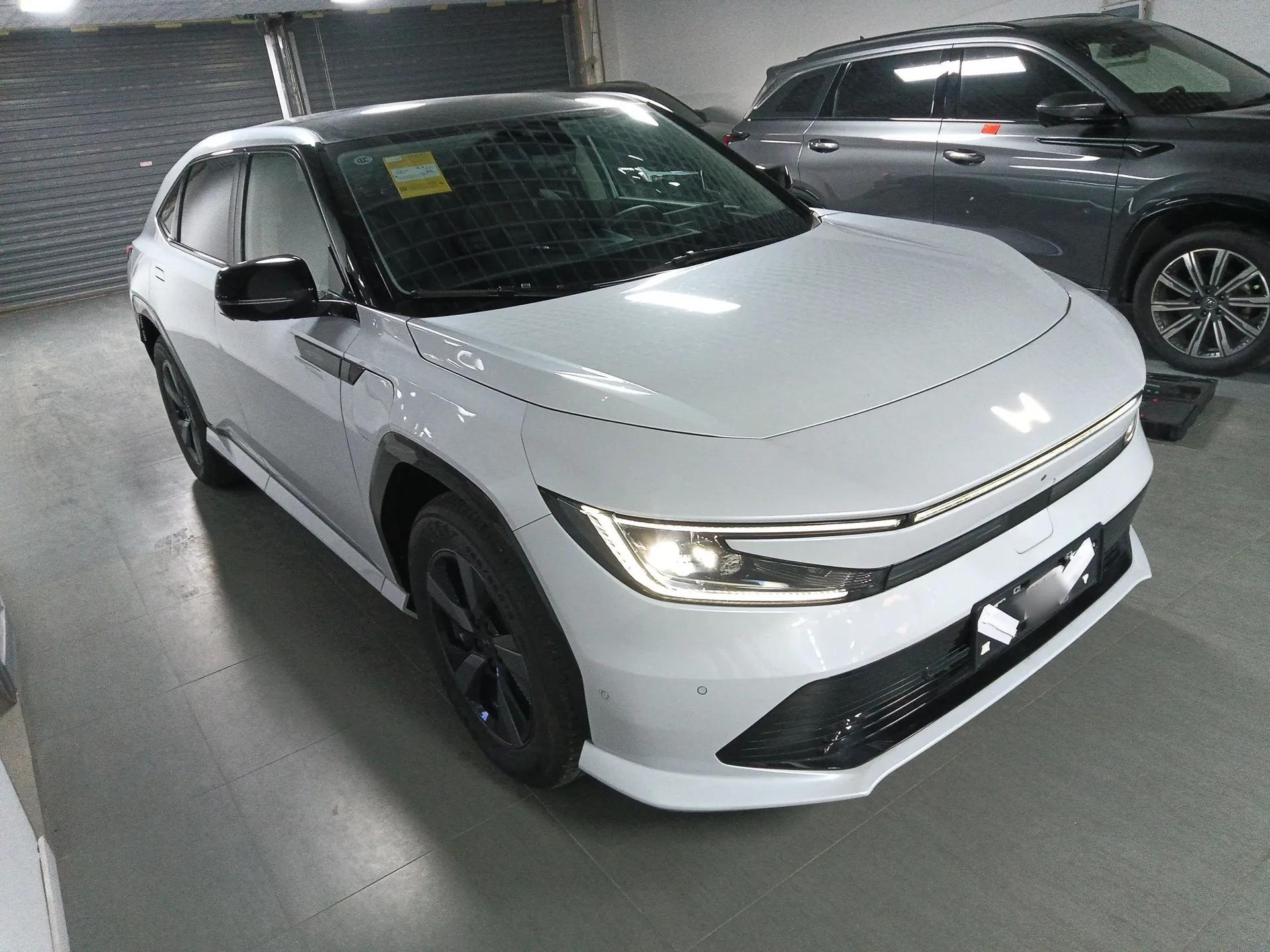 Honda P7 2025 Rear-Drive Long-Range Pro — миниатюра 3