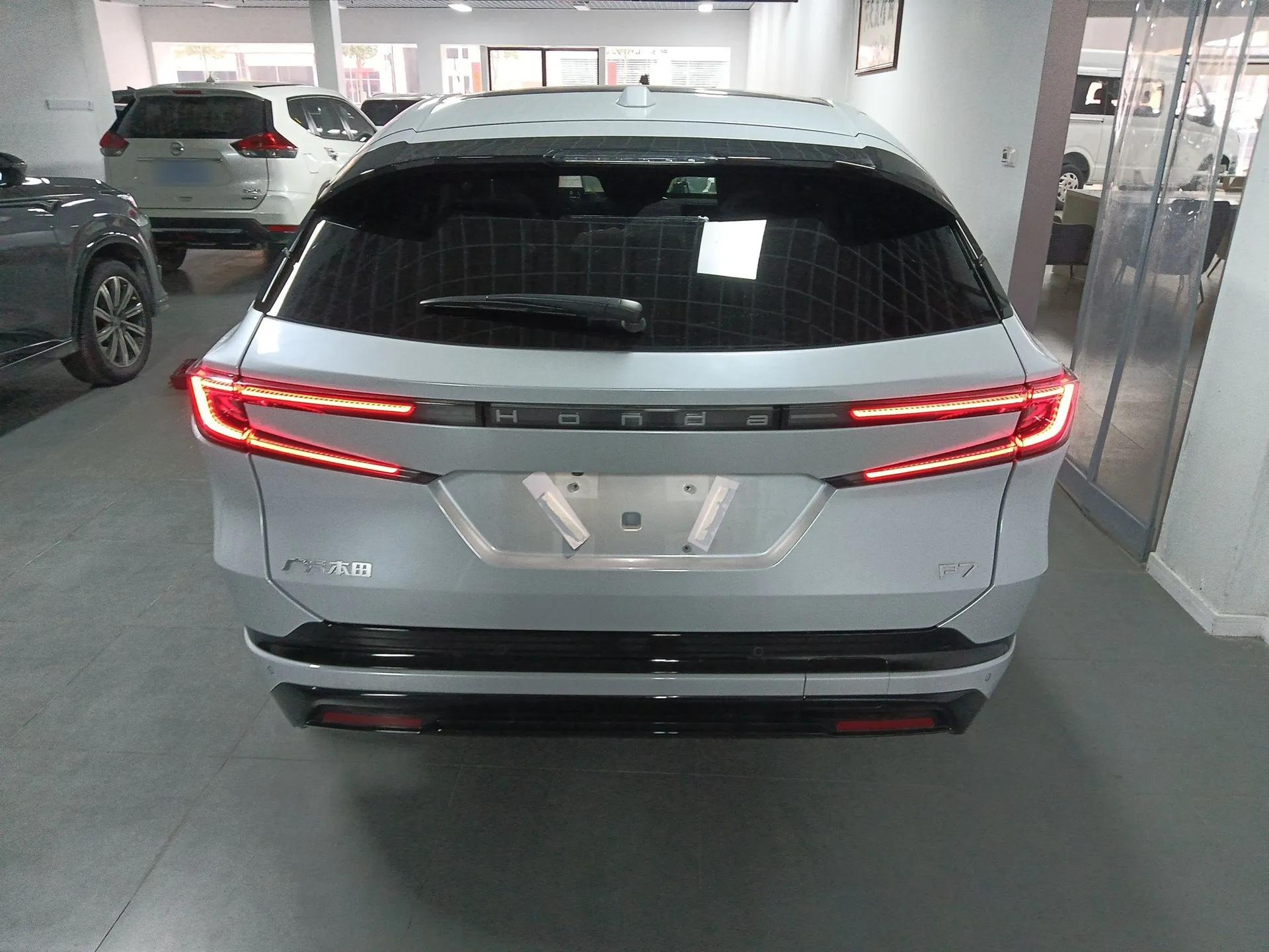 Honda P7 2025 Rear-Drive Long-Range Pro — миниатюра 5