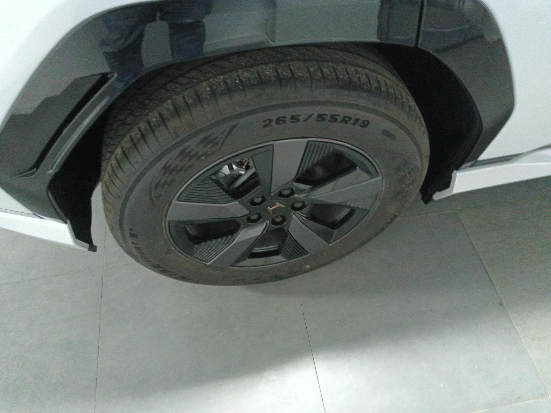 Honda P7 2025 Rear-Drive Long-Range Pro — миниатюра 10
