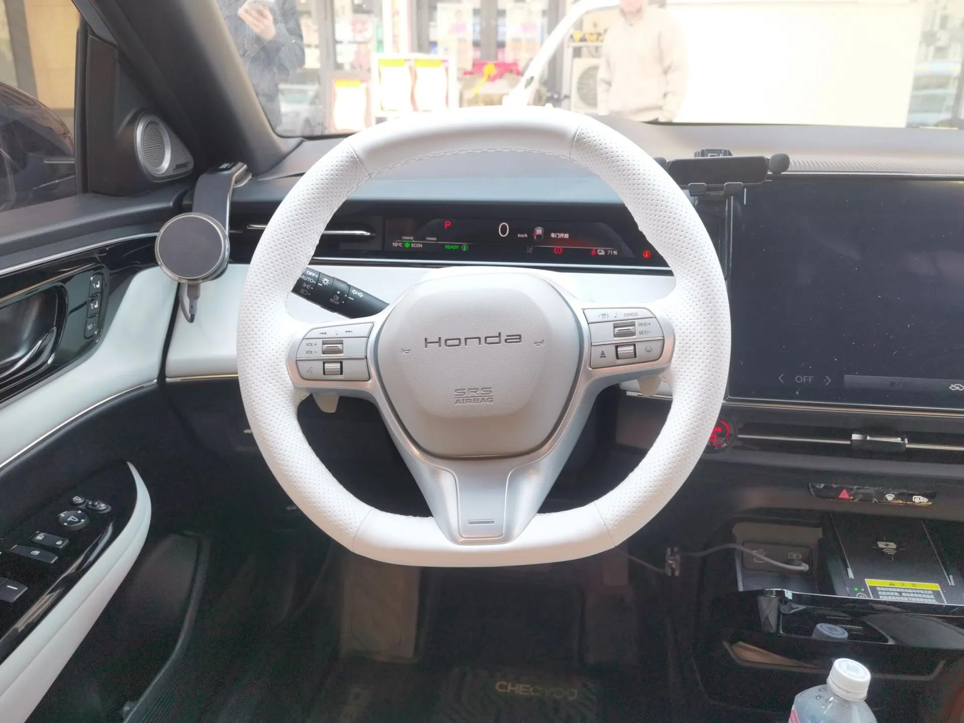Honda e:NS2 2024 Light-Chasing Version — миниатюра 11