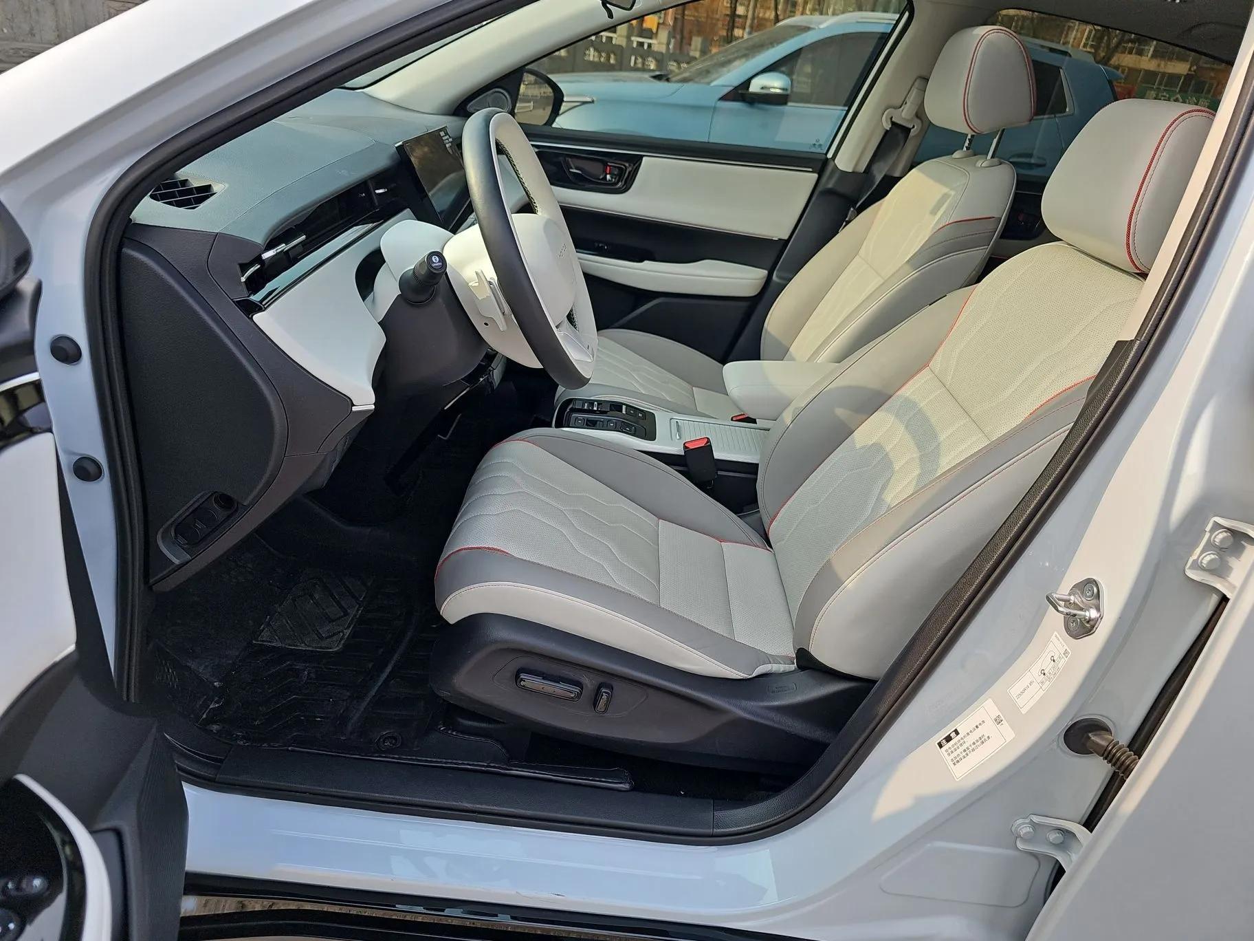 Honda e:NS2 2024 Ignite Edition — миниатюра 16