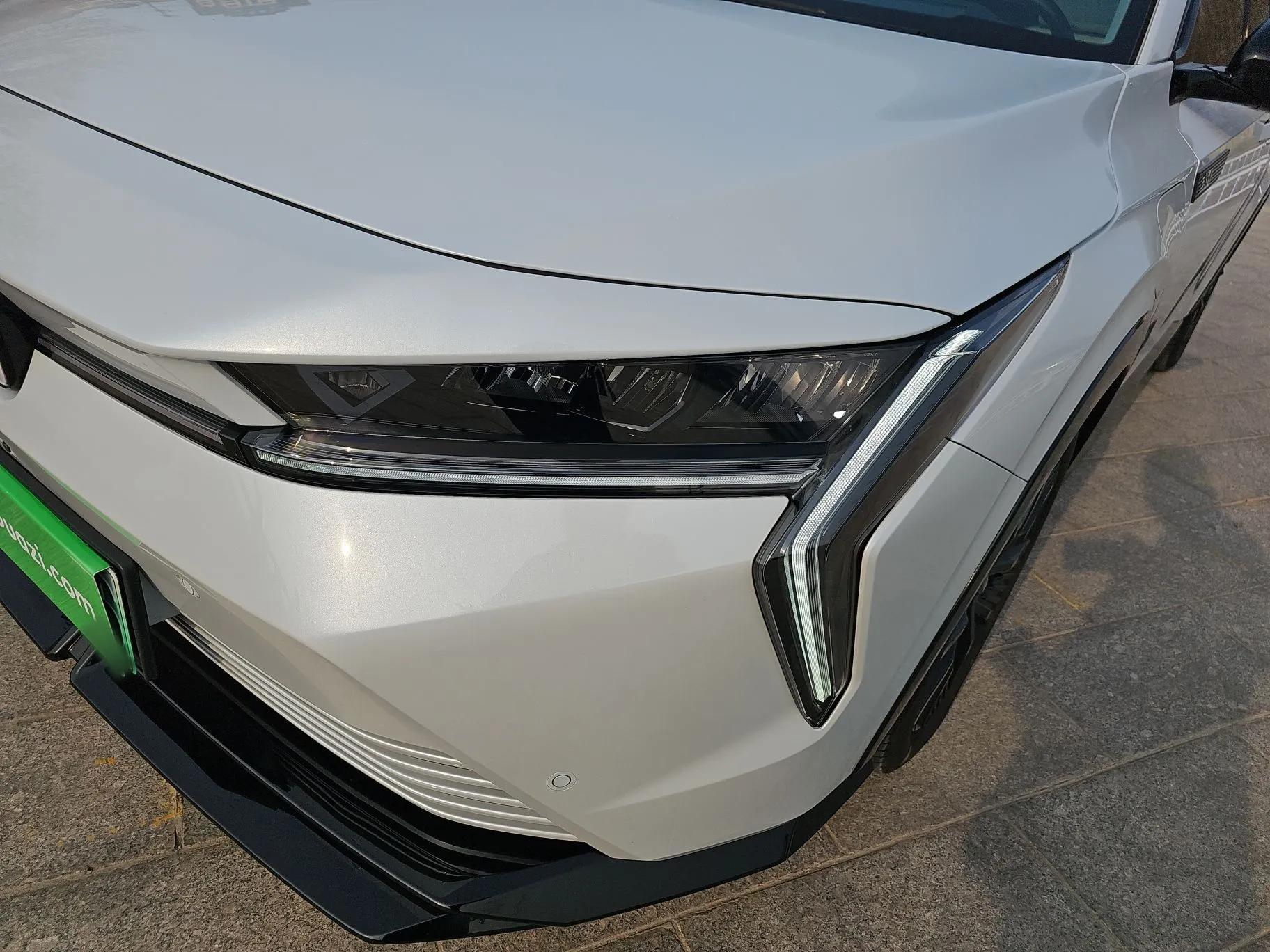 Honda e:NS2 2024 Ignite Edition — миниатюра 3