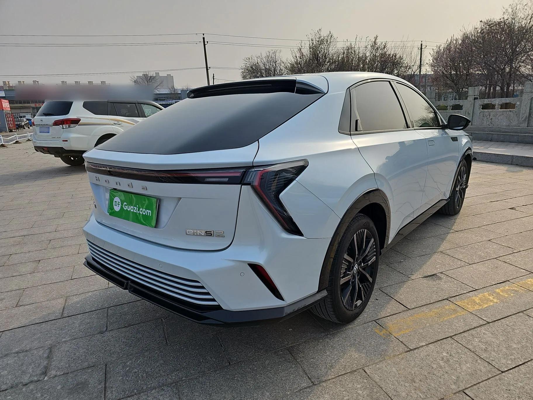 Honda e:NS2 2024 Ignite Edition — миниатюра 5