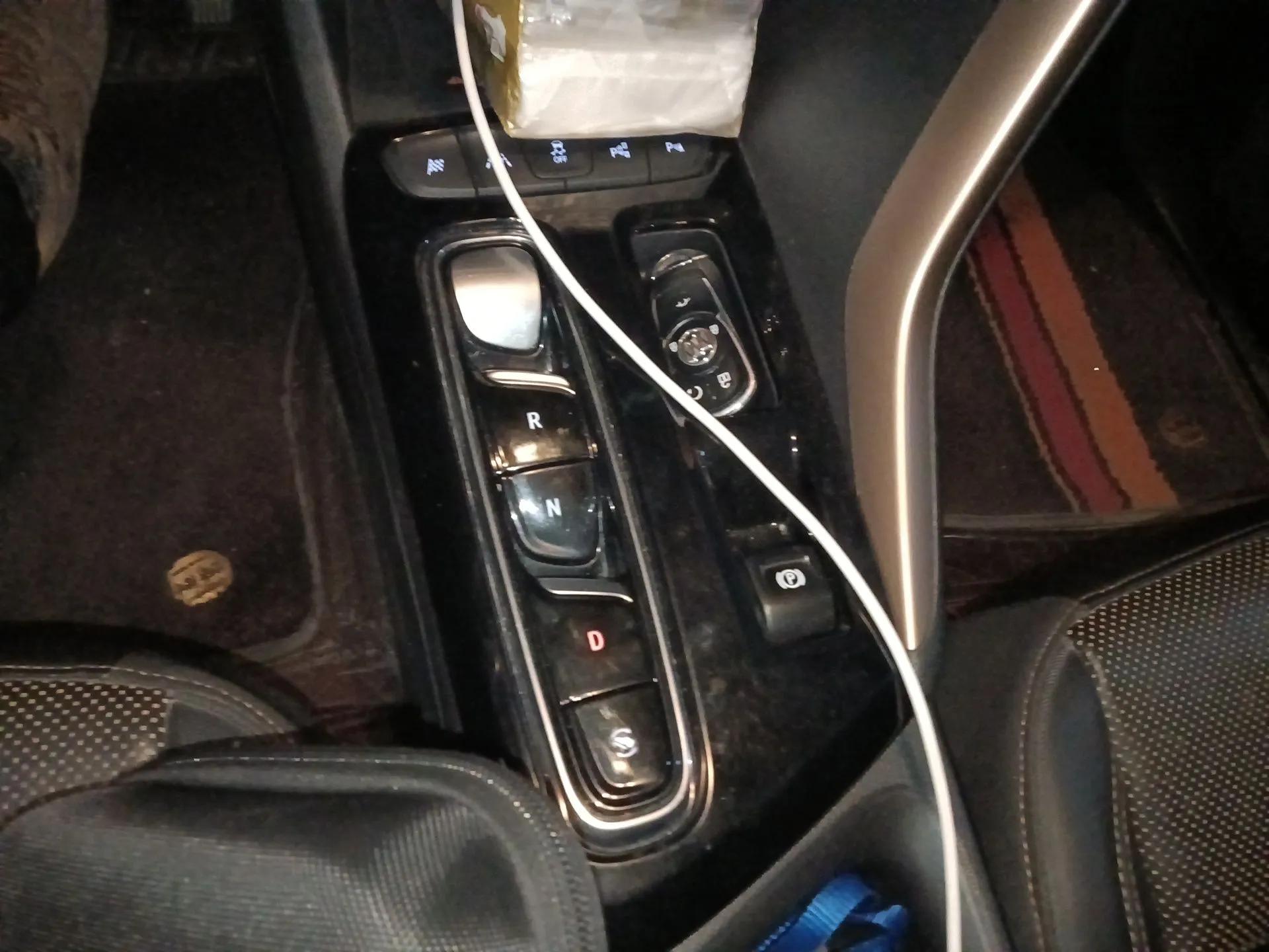 Buick Velite 7 2020 652E Connected Smart Car — миниатюра 15