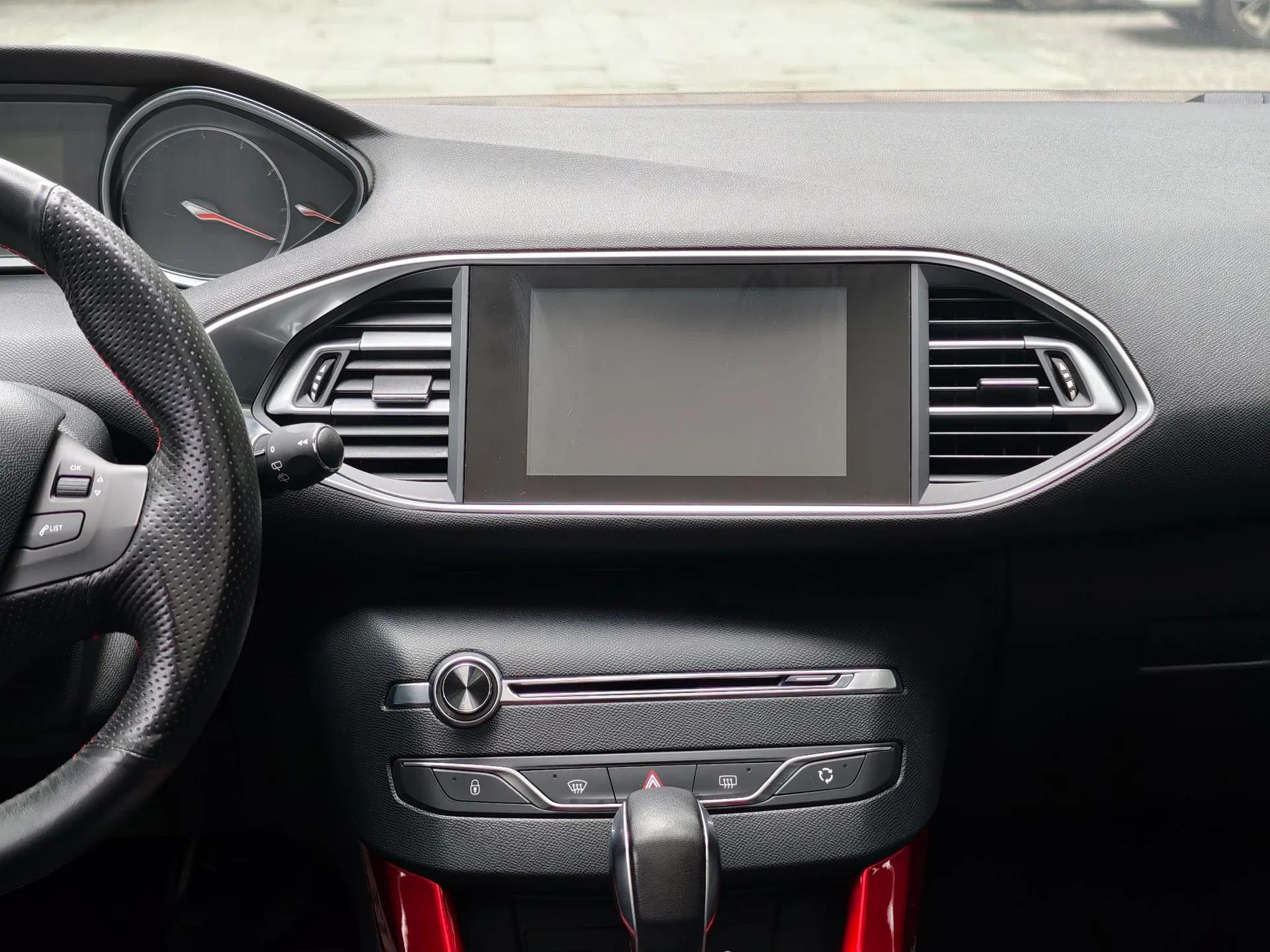 Peugeot 308S 2015 1.6T Automatic Ruichi Edition — миниатюра 12