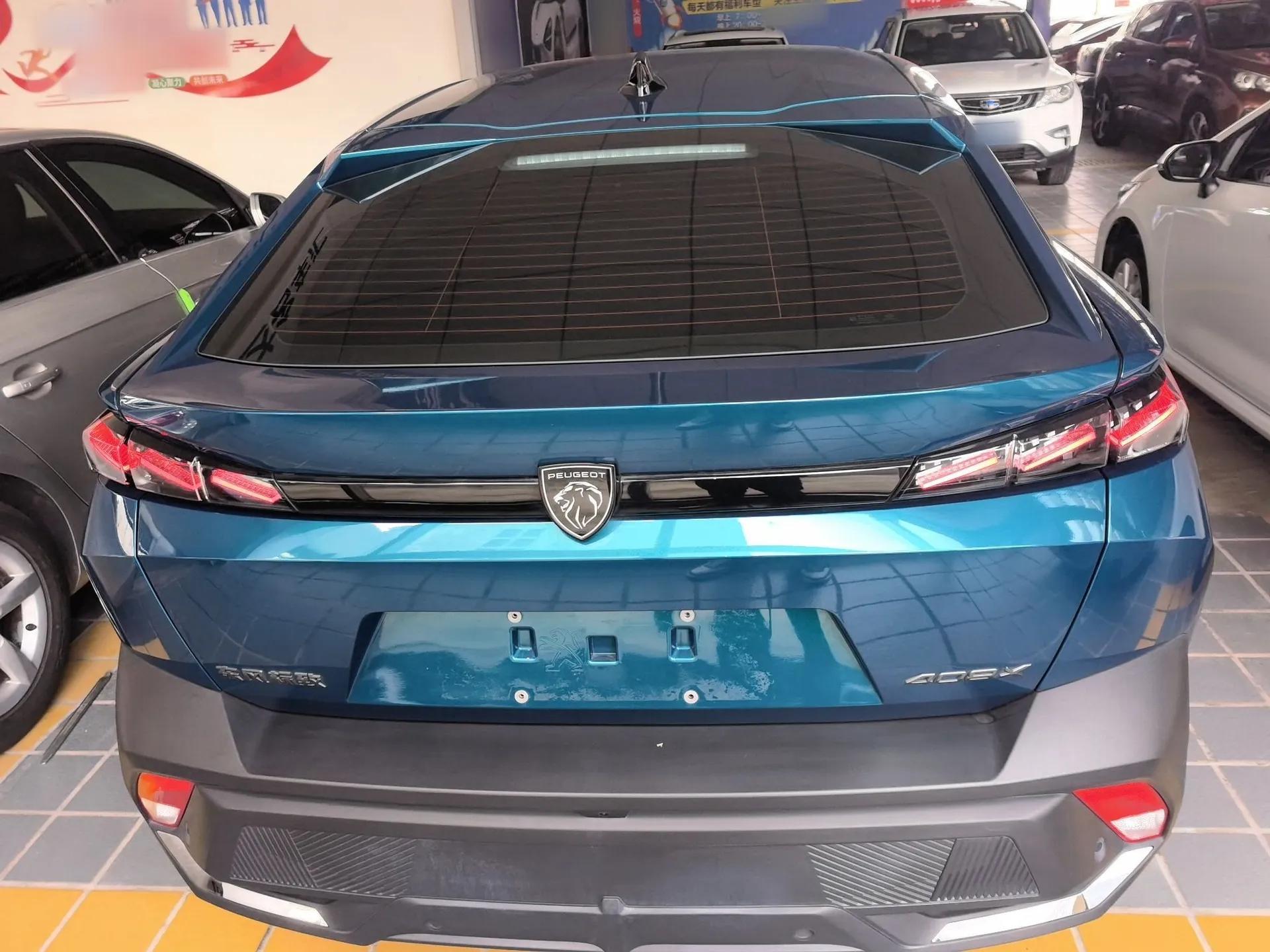 Peugeot 408X 2023 Charm Version — миниатюра 3