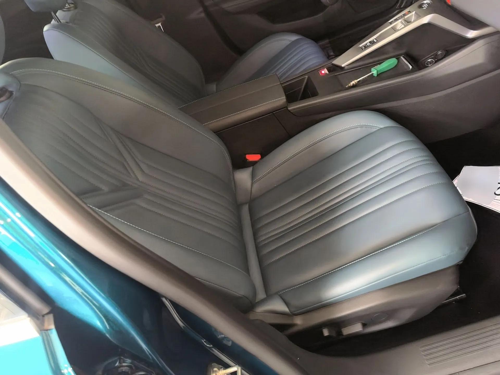 Peugeot 408X 2023 Charm Version — миниатюра 23