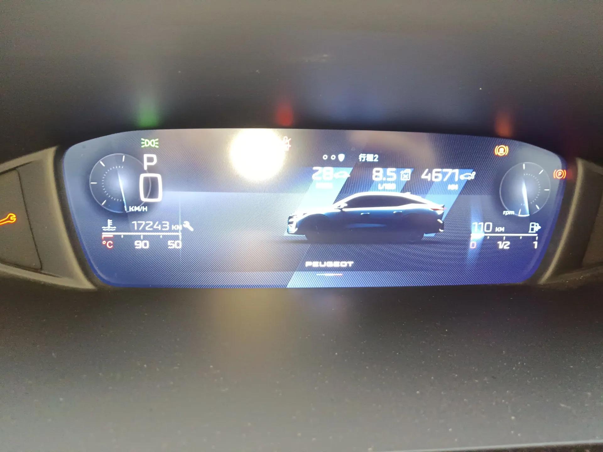 Peugeot 408X 2023 Charm Version — миниатюра 14