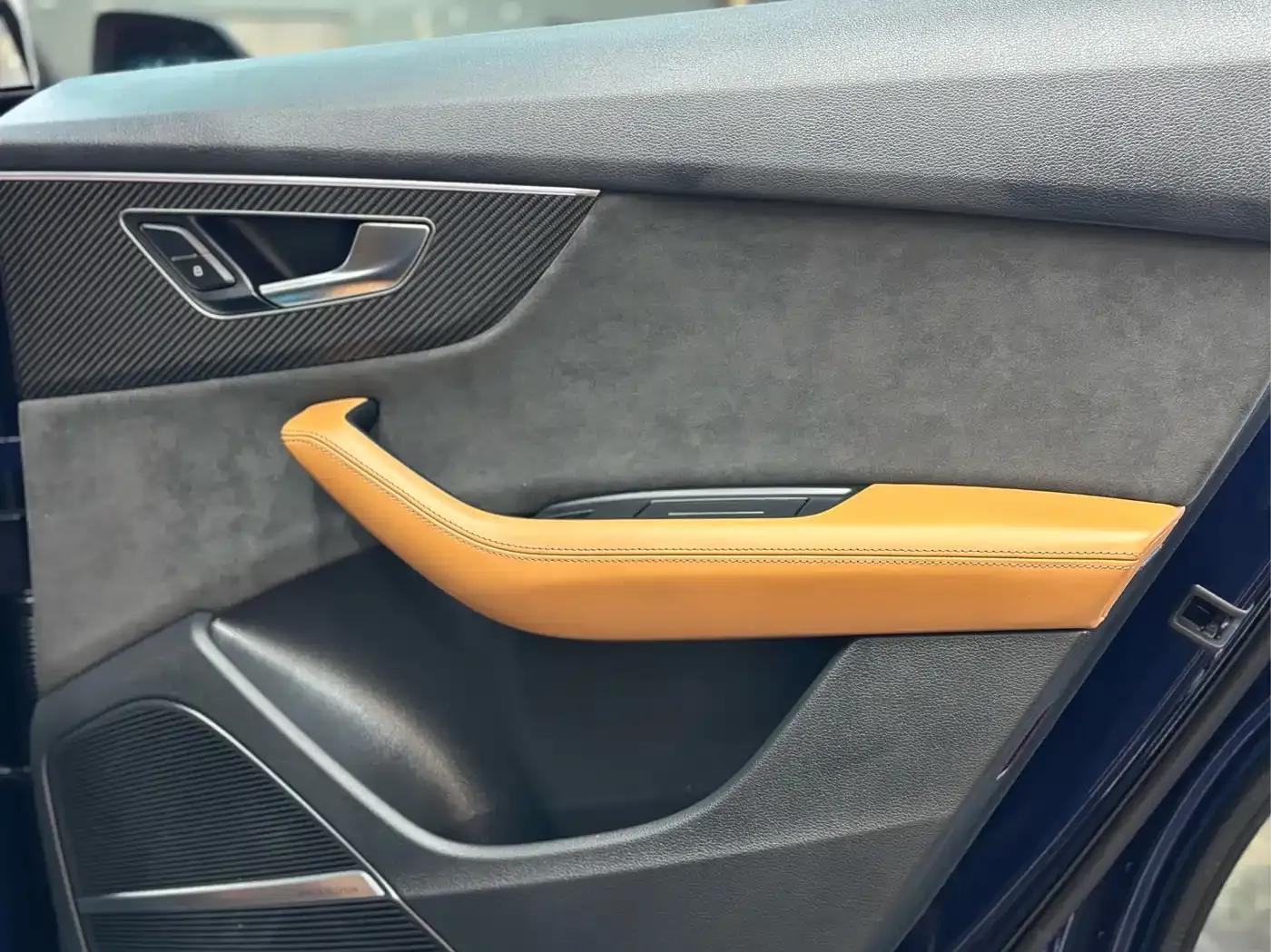 Audi RS Q8 2021 RS Q8 4.0T Premium Edition — миниатюра 11