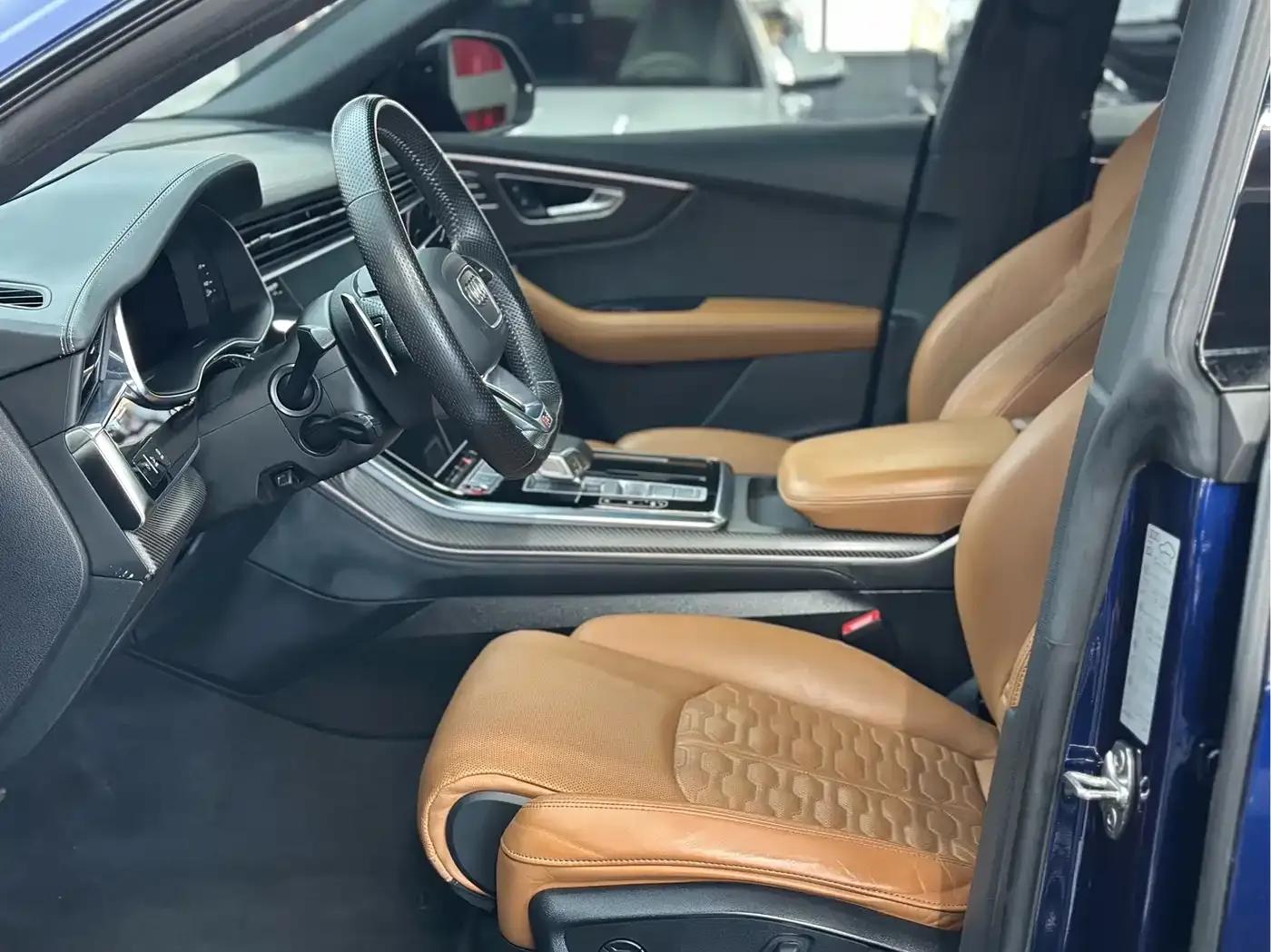 Audi RS Q8 2021 RS Q8 4.0T Premium Edition — миниатюра 4