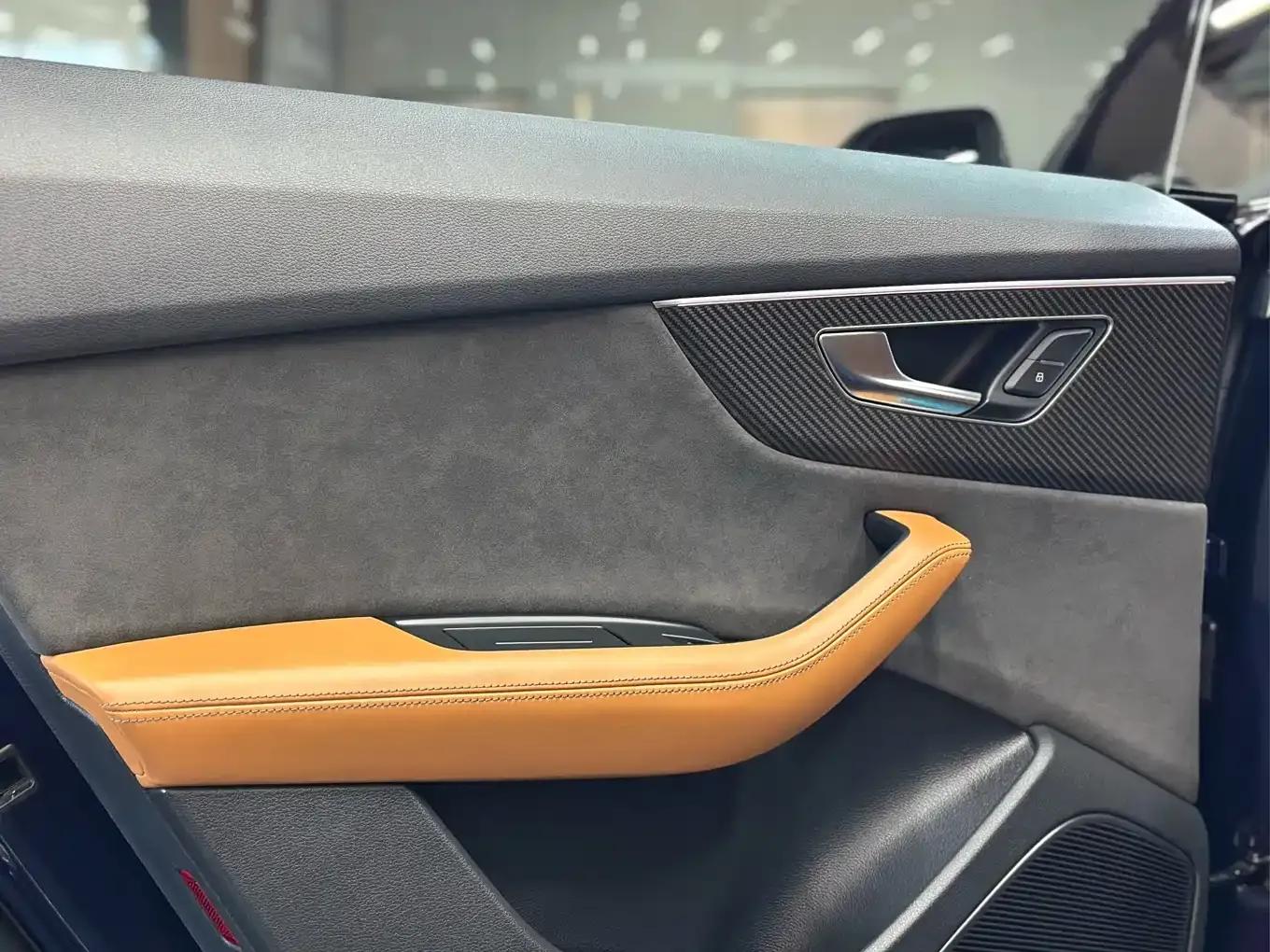 Audi RS Q8 2021 RS Q8 4.0T Premium Edition — миниатюра 9