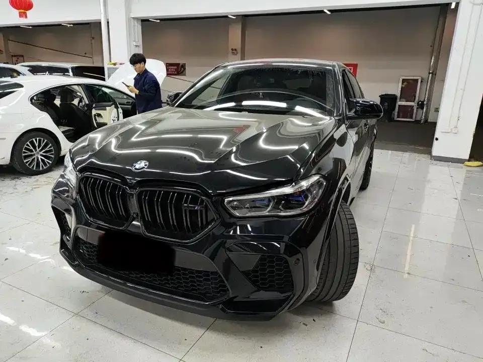 2022 BMW X6 M — миниатюра 1
