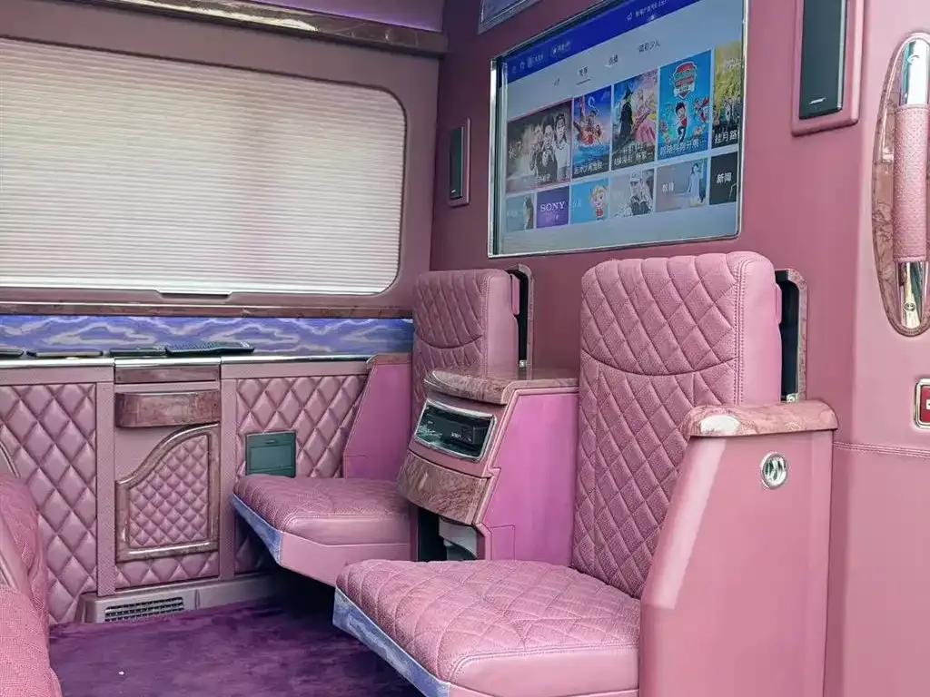 2017 Sprinter 3.5L Automatic — миниатюра 31