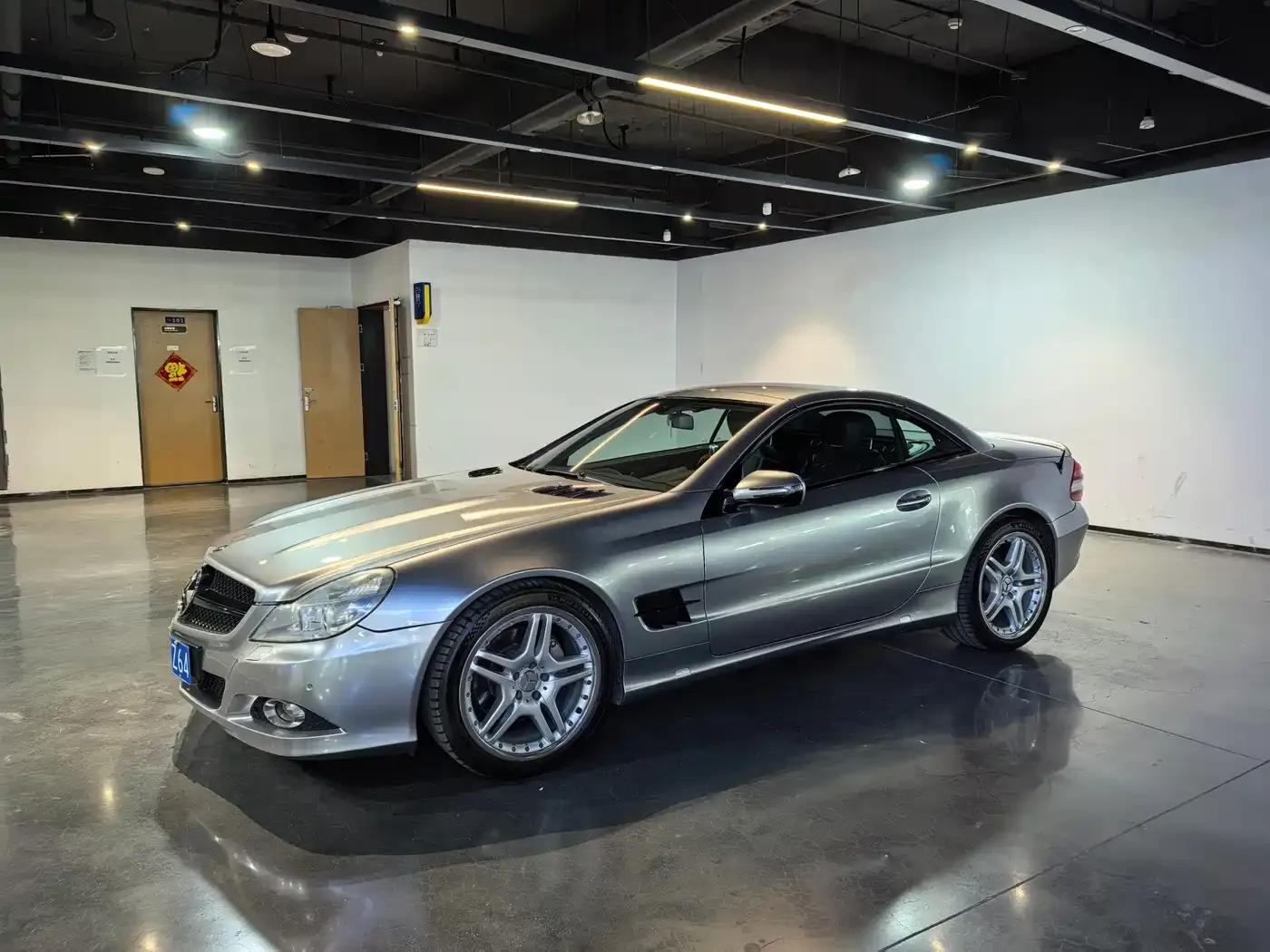 Mercedes-Benz SL-Class 2010 SL 300 — миниатюра 1