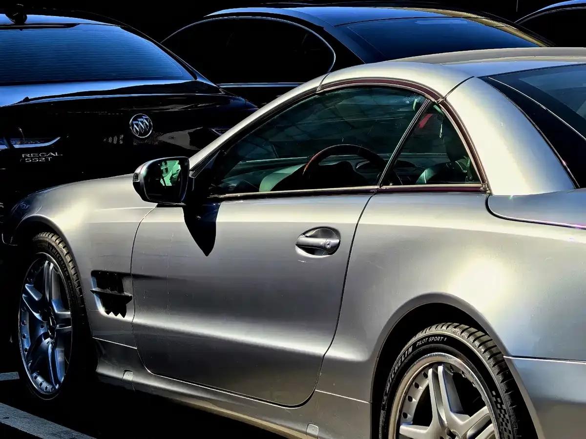Mercedes-Benz SL-Class 2010 SL 300 — миниатюра 19