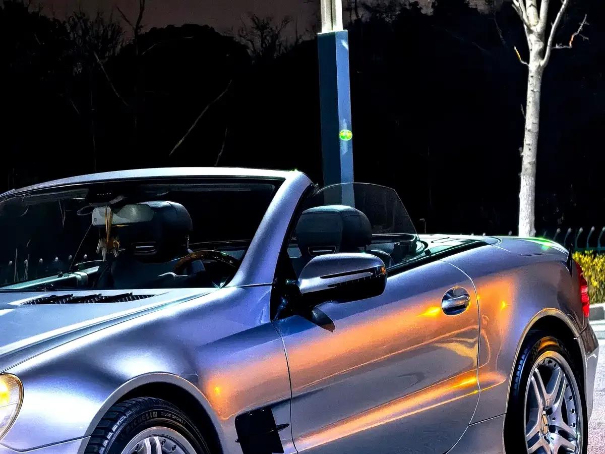 Mercedes-Benz SL-Class 2010 SL 300 — миниатюра 8
