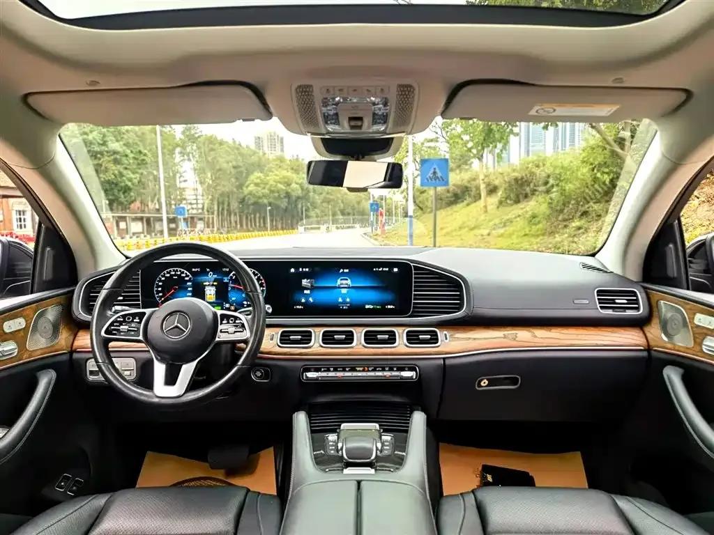 Mercedes-Benz GLE Coupe 2021 GLE 350 e 4MATIC Coupe SUV — миниатюра 8