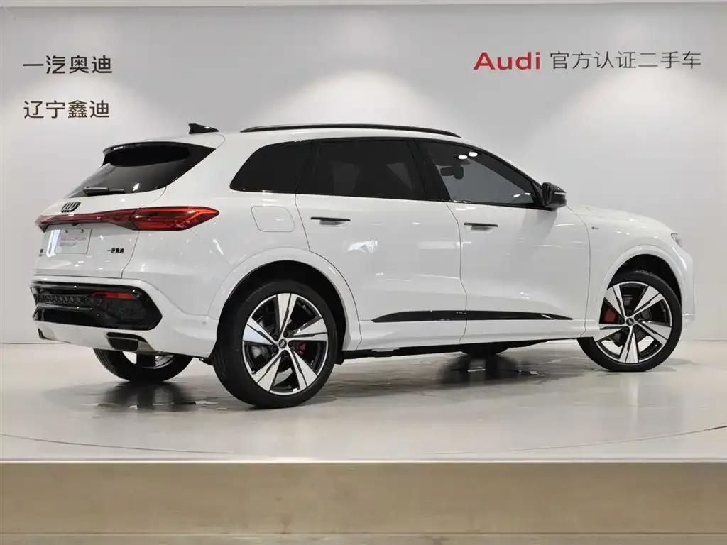 Audi Q5L 2026 2.0T Intelligent Hybrid Premium Edition — миниатюра 4