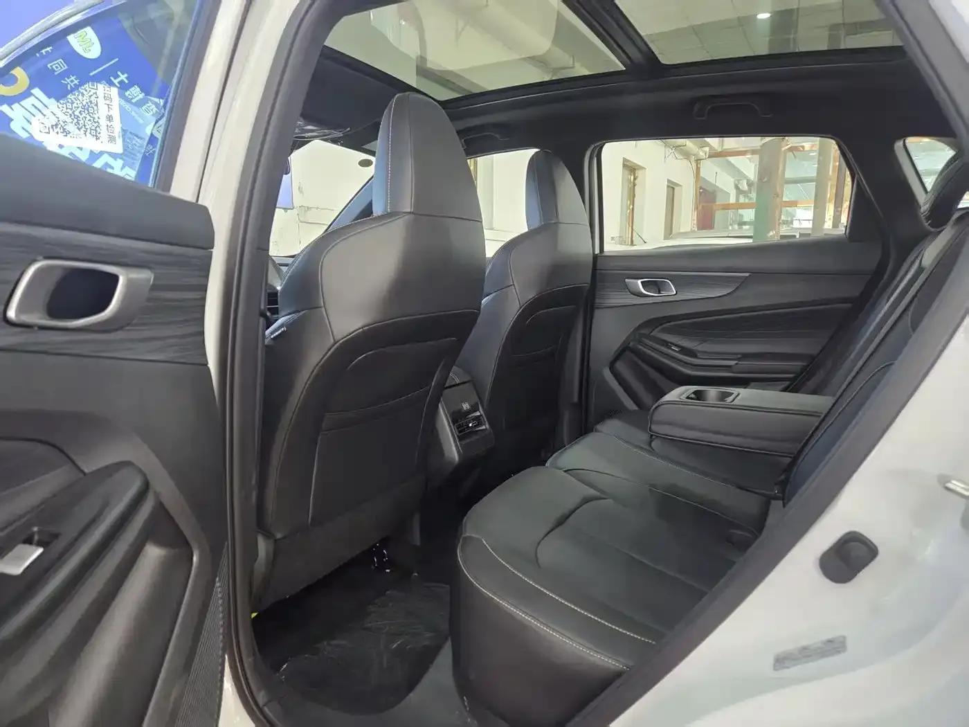 Changan CS55PLUS PHEV 2025 Smart New Blue Whale 125km Battleship Edition — миниатюра 11