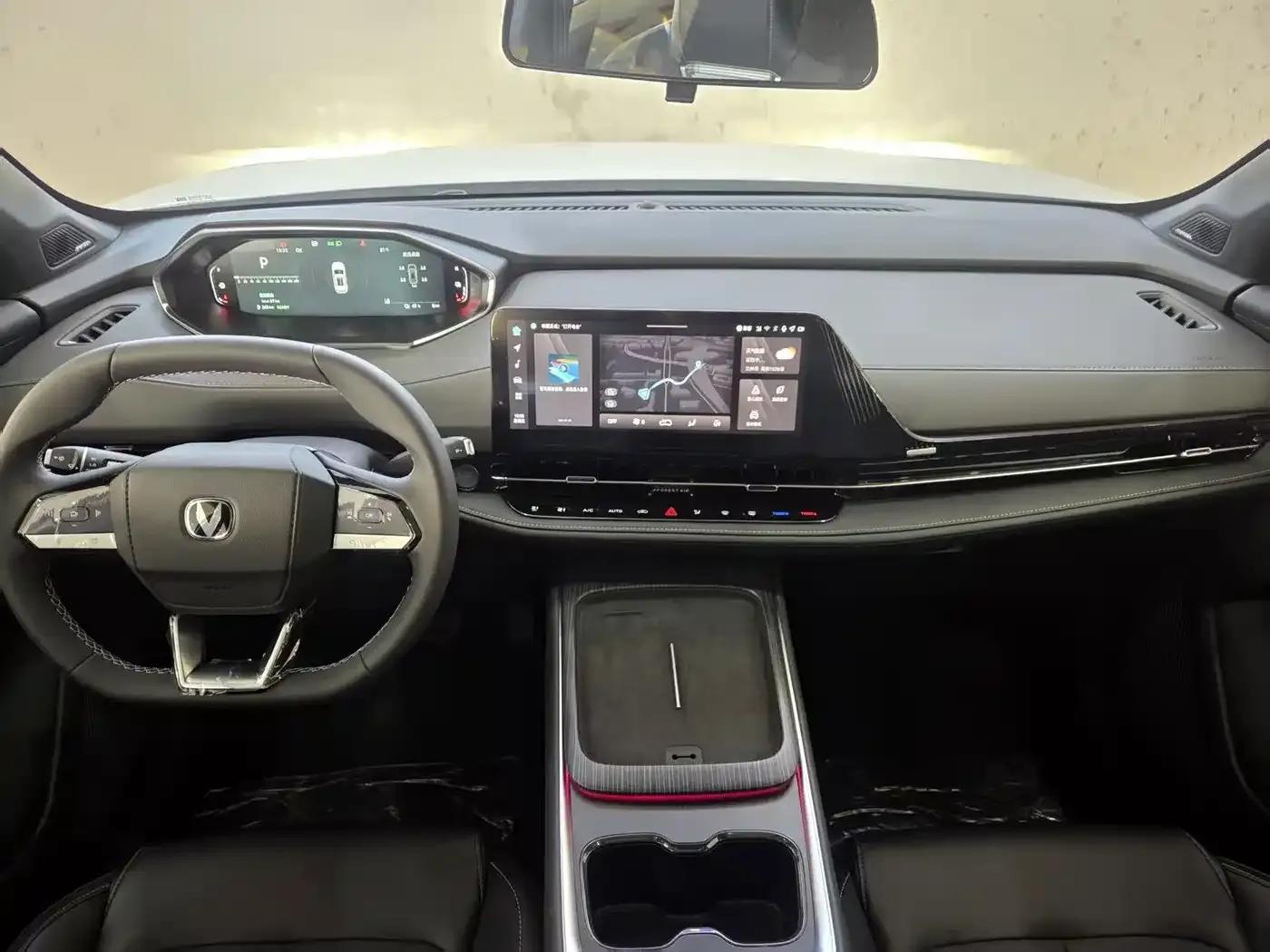 Changan CS55PLUS PHEV 2025 Smart New Blue Whale 125km Battleship Edition — миниатюра 8