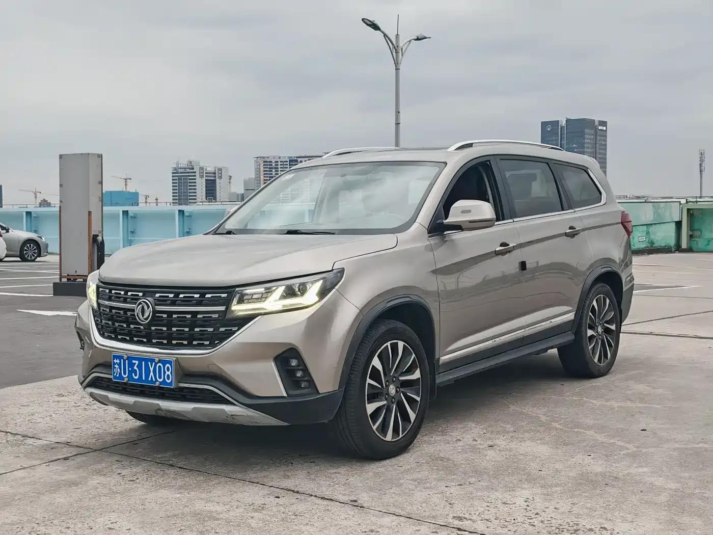 Fengxing T5L 2019 1.5T CVT Luxury 7-seater — миниатюра 2