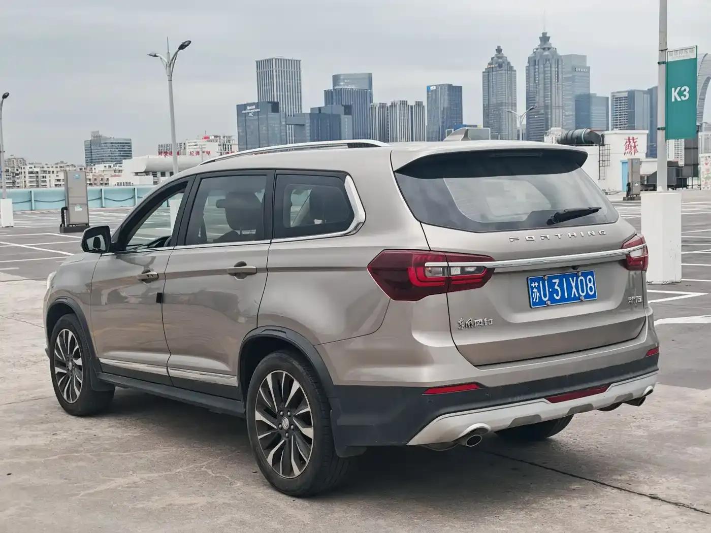 Fengxing T5L 2019 1.5T CVT Luxury 7-seater — миниатюра 6