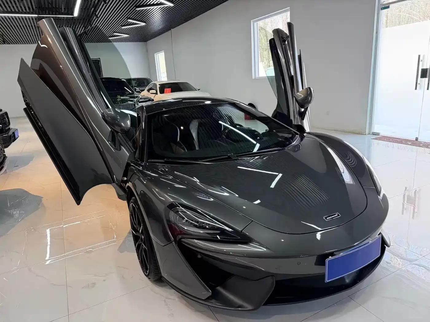 McLaren 540C 2015 3.8T Coupe — миниатюра 1