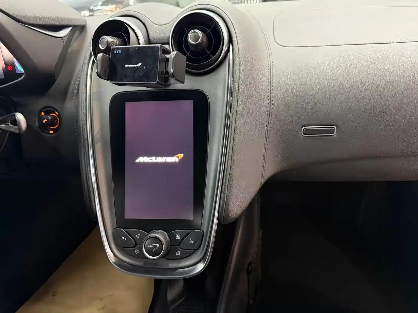 McLaren 540C 2015 3.8T Coupe — миниатюра 13