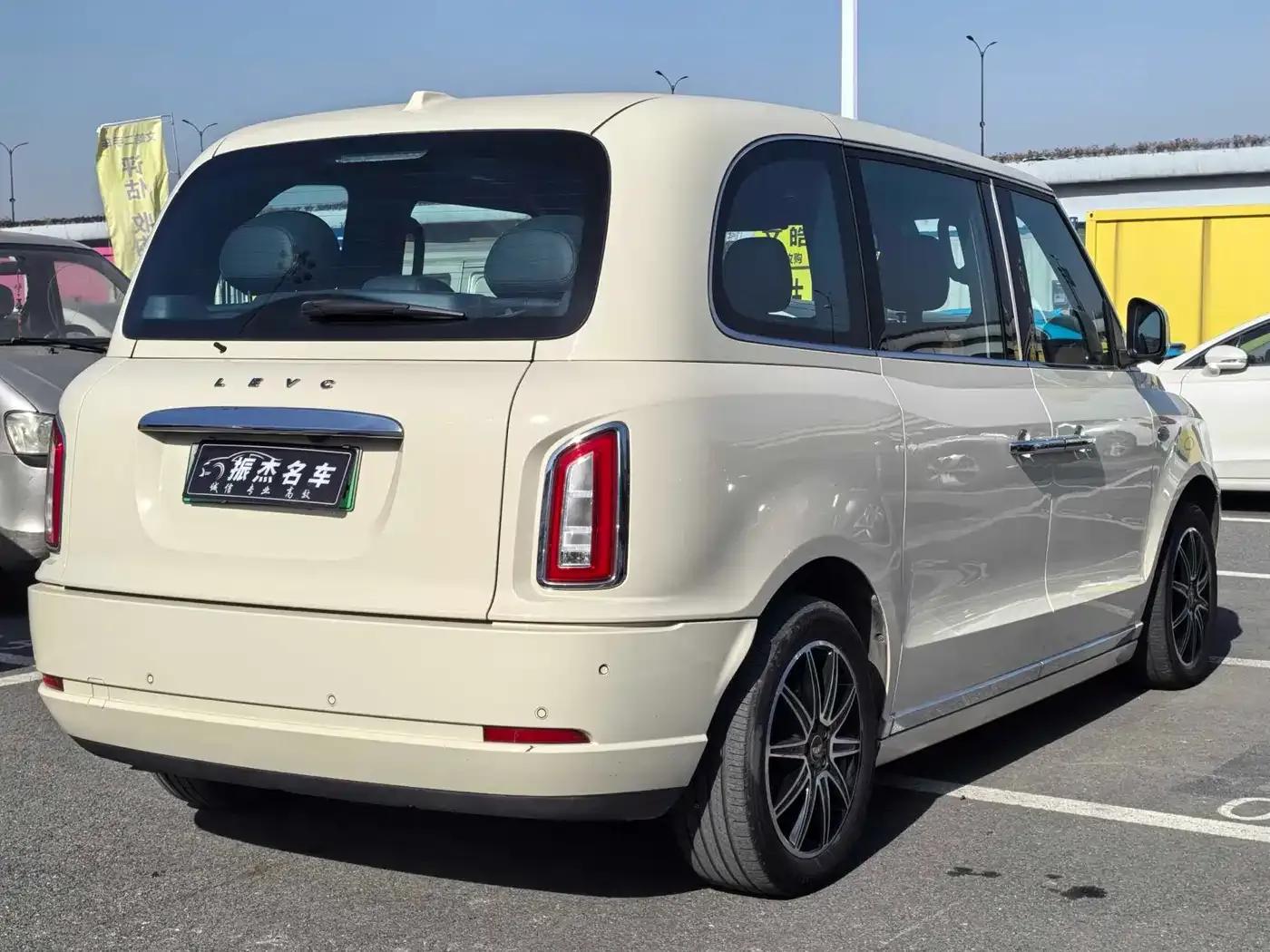 Lorinser LX 2021 Seven-Seat Version — миниатюра 11