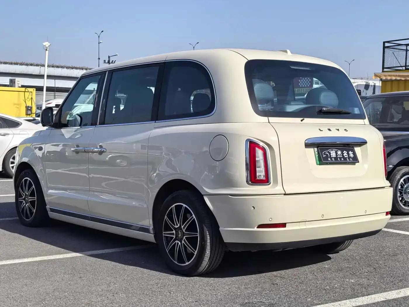 Lorinser LX 2021 Seven-Seat Version — миниатюра 9