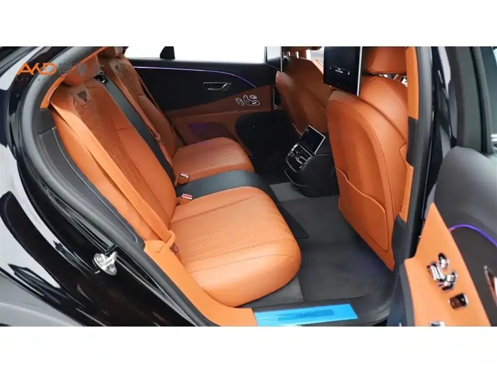 Bentley Flying Spur / 2.9T / 2022 / V6 Hybrid — миниатюра 8