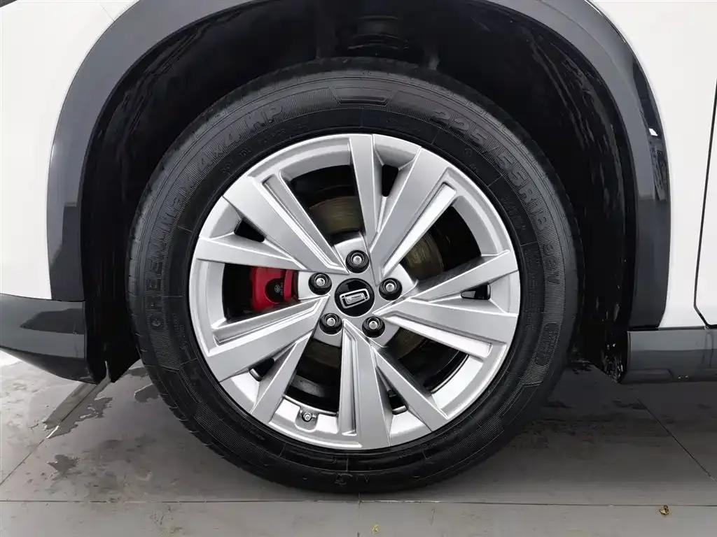 Bestune B70S 2022 1.5T Smart and Trendy Commander — миниатюра 17