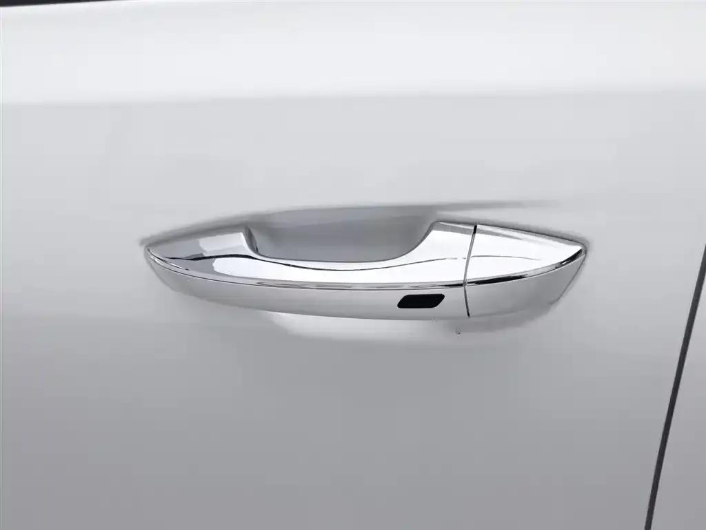 Bestune B70S 2022 1.5T Smart and Trendy Commander — миниатюра 18