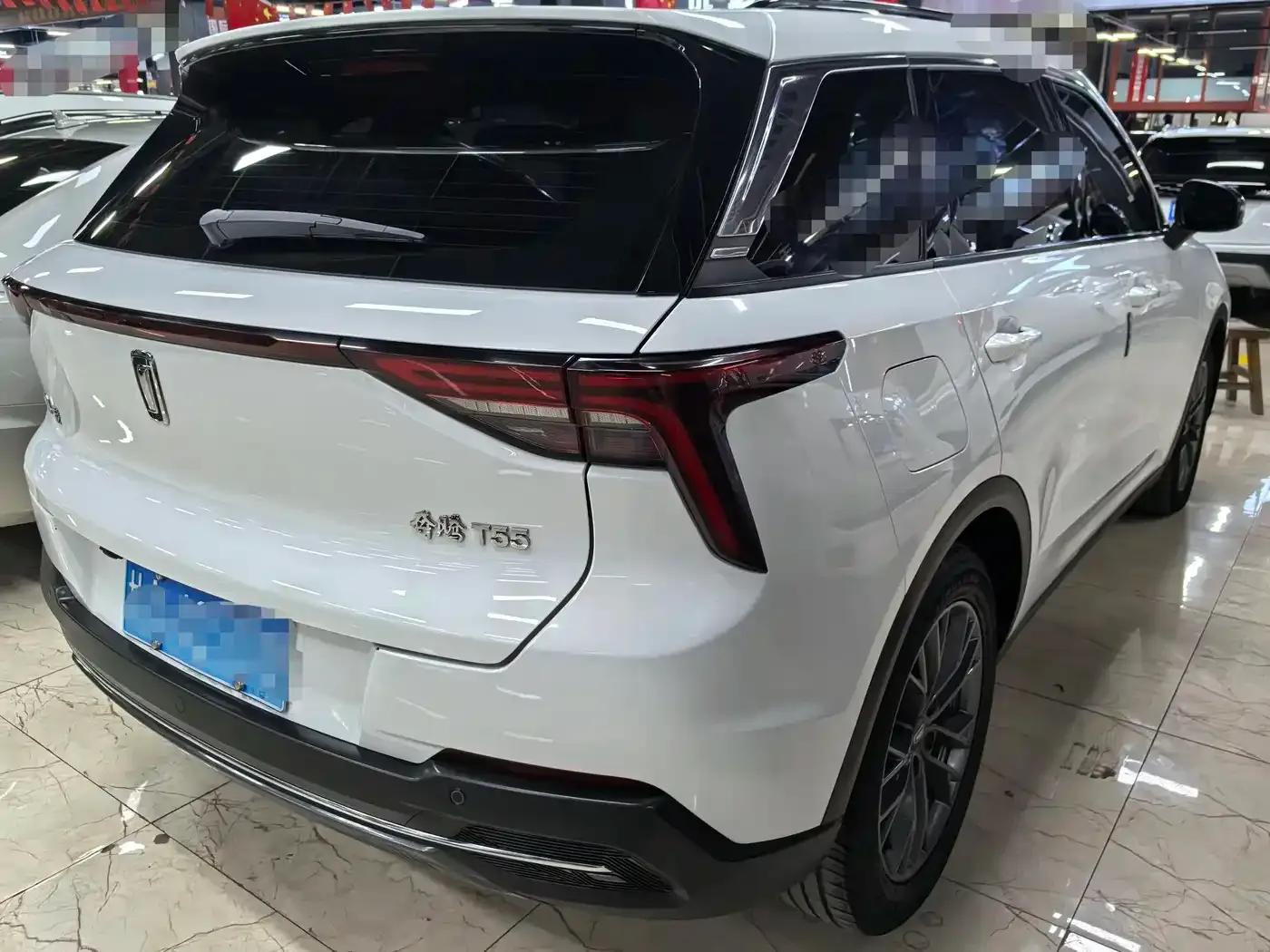 Bestune T55 2022 1.5T Automatic Super Edition — миниатюра 6