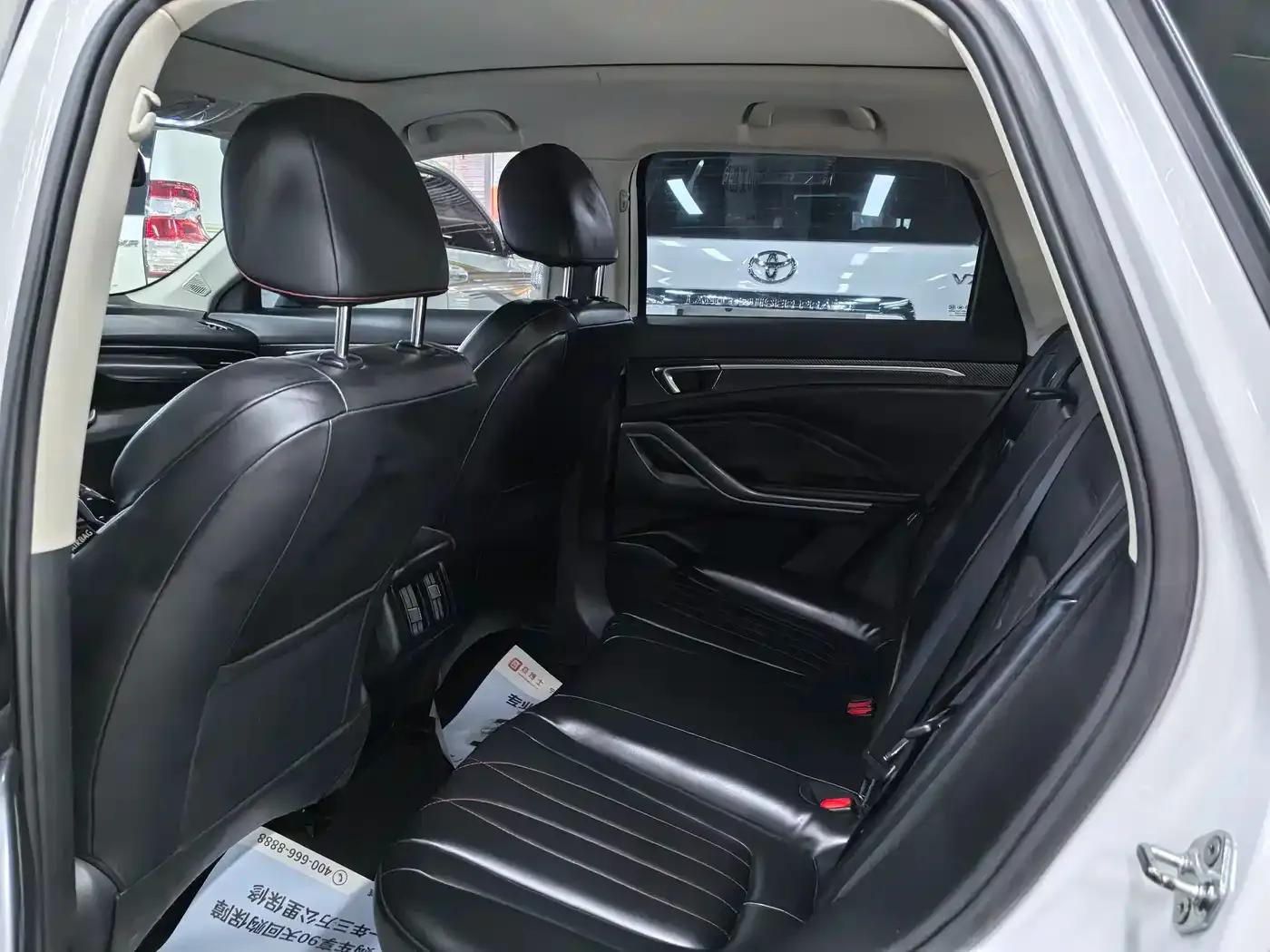 Bestune T55 2022 1.5T Automatic Super Edition — миниатюра 9