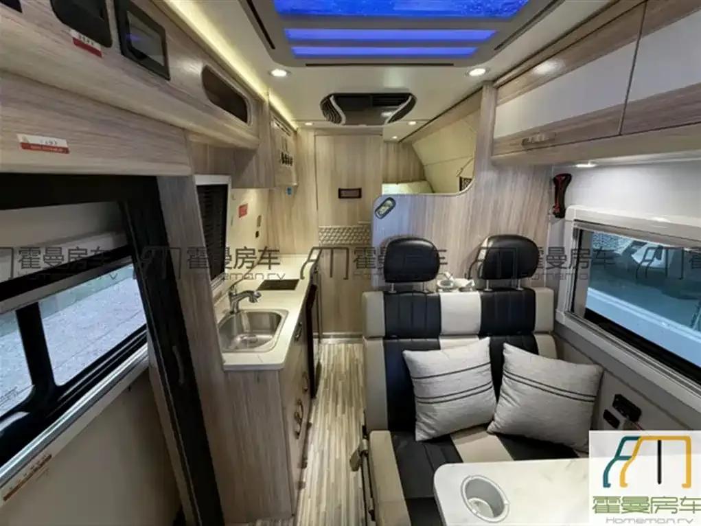 SAIC MAXUS V80B Motorhome 2020 Model 2.0T Diesel Version — миниатюра 7