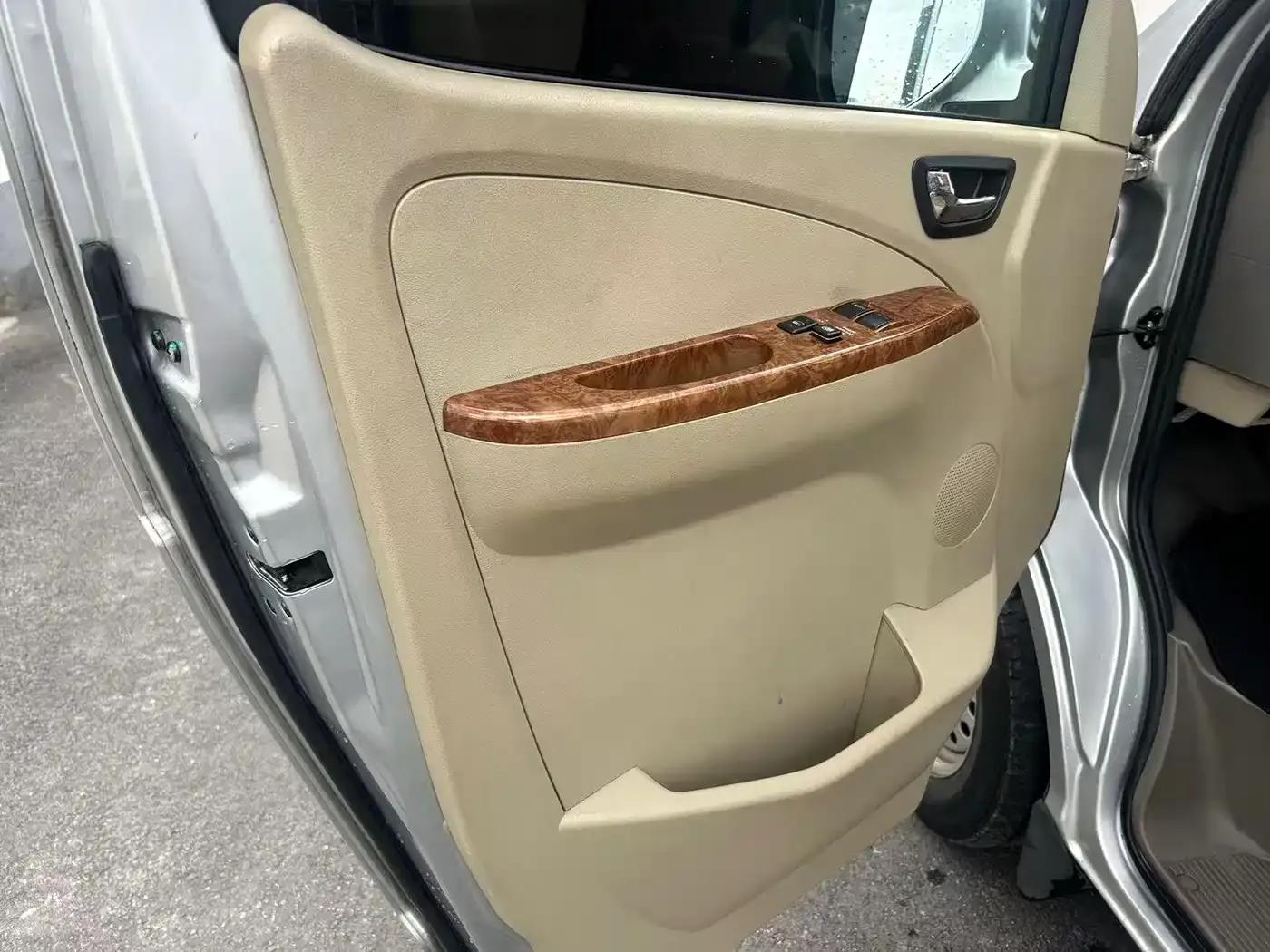 Fengjing G5 2021 2.0L Gasoline Commercial Vehicle 9-Seater Multipurpose Passenger Vehicle 1TZS — миниатюра 5