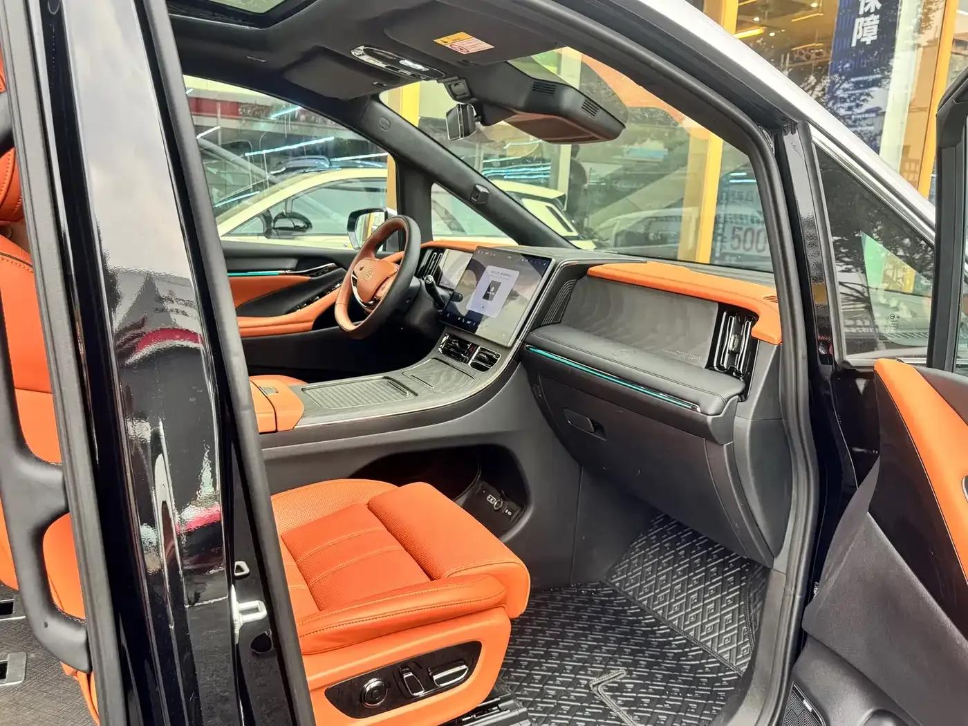 Trumpchi Aspiration M8 2025 Qiankun Series Ultra First Class — миниатюра 5