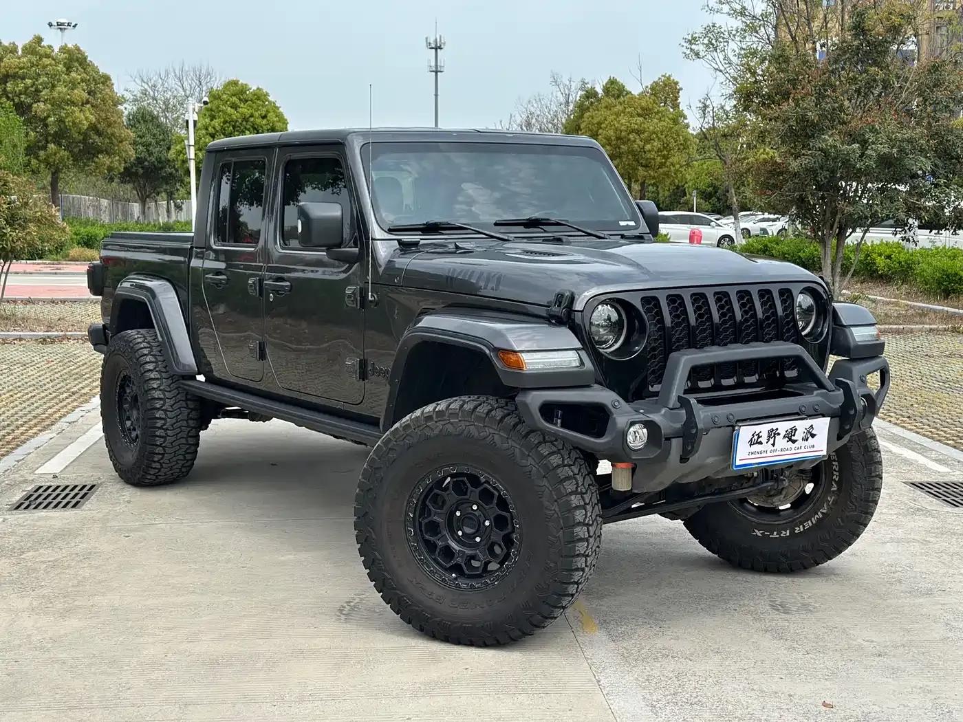 Gladiator 2022 3.6L First Edition — миниатюра 3