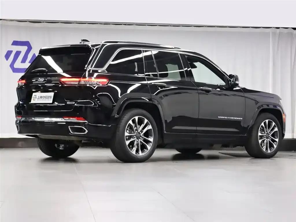 2023 Jeep Grand Cherokee 4xe Imported Model 4xe Peak Edition — миниатюра 3