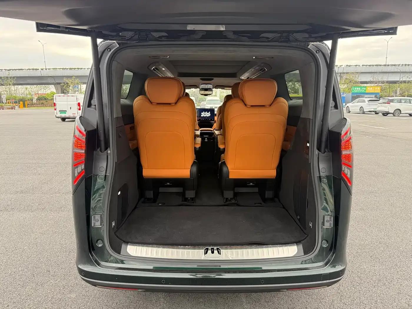 Wingzhen L380 2024 Model, 140-degree, 6-seater, 4WD Ultra — миниатюра 10