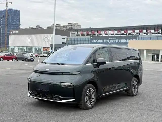 Wingzhen L380 2024 Model, 140-degree, 6-seater, 4WD Ultra