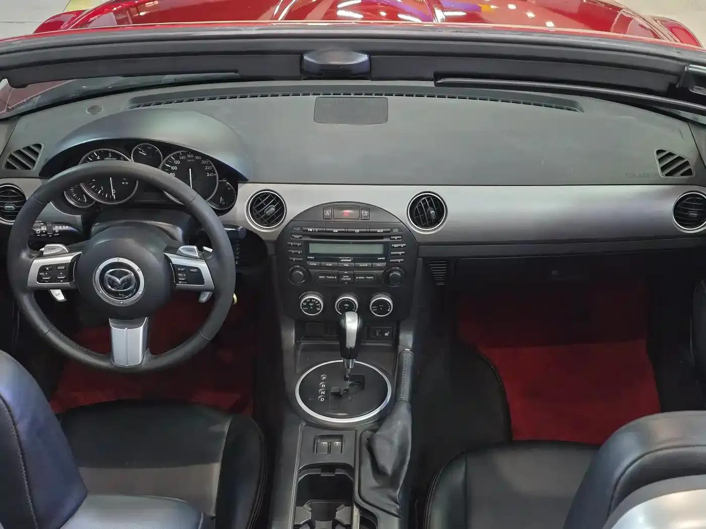 Mazda MX-5 2009 2.0 — миниатюра 6