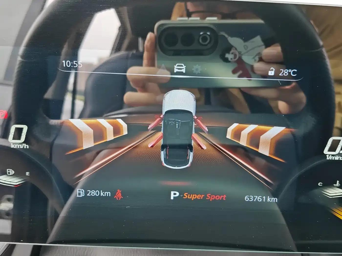 MG ONE 2022 α-Smart Sports Series 1.5T Starter Edition — миниатюра 16