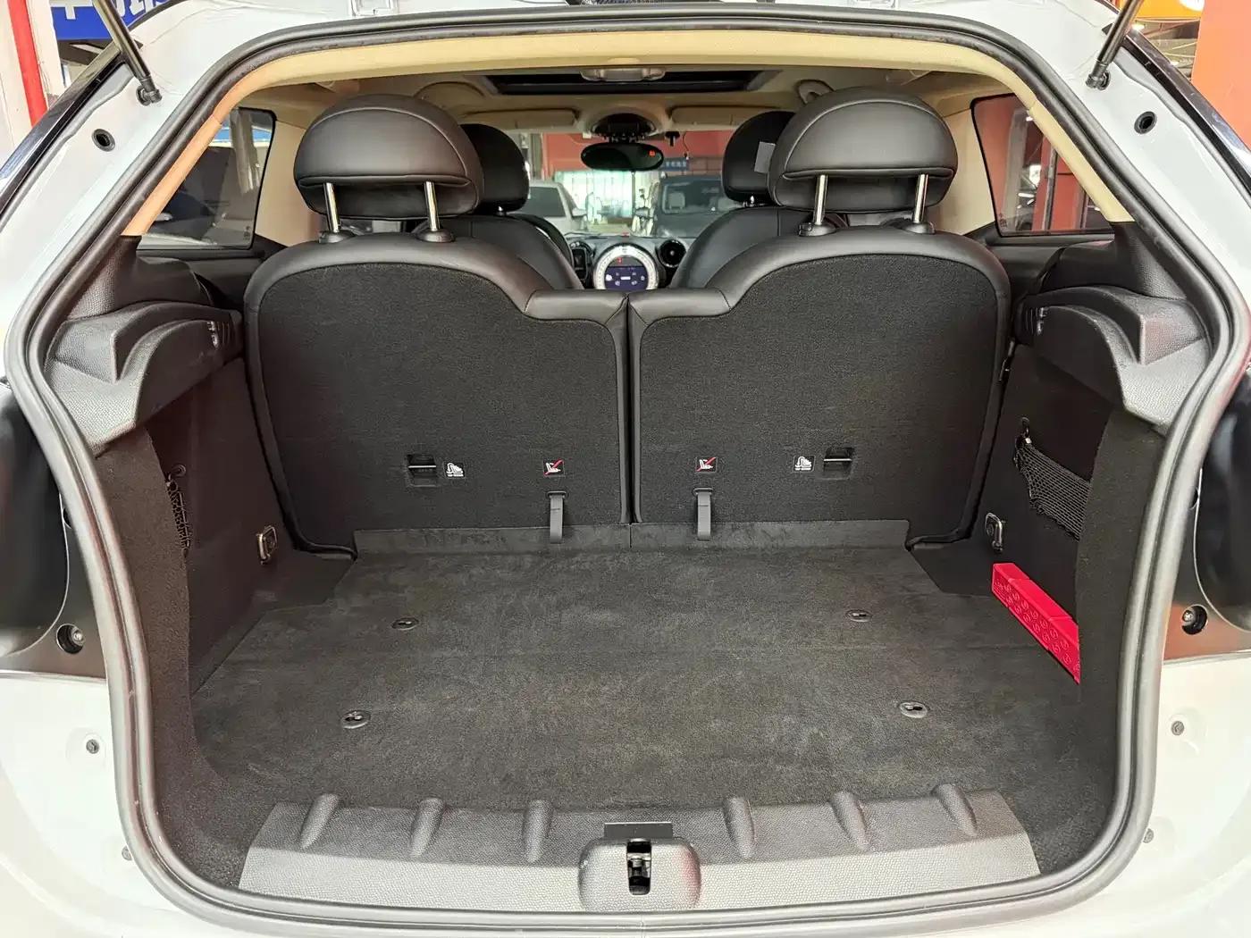 2013 MINI PACEMAN 1.6T COOPER S ALL4 — миниатюра 19